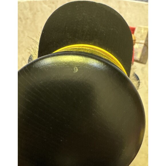 Vintage Holzkunst Christian Ulbricht W. Germany Nutcracker With Satchel/ Gifts - Picture 10 of 11